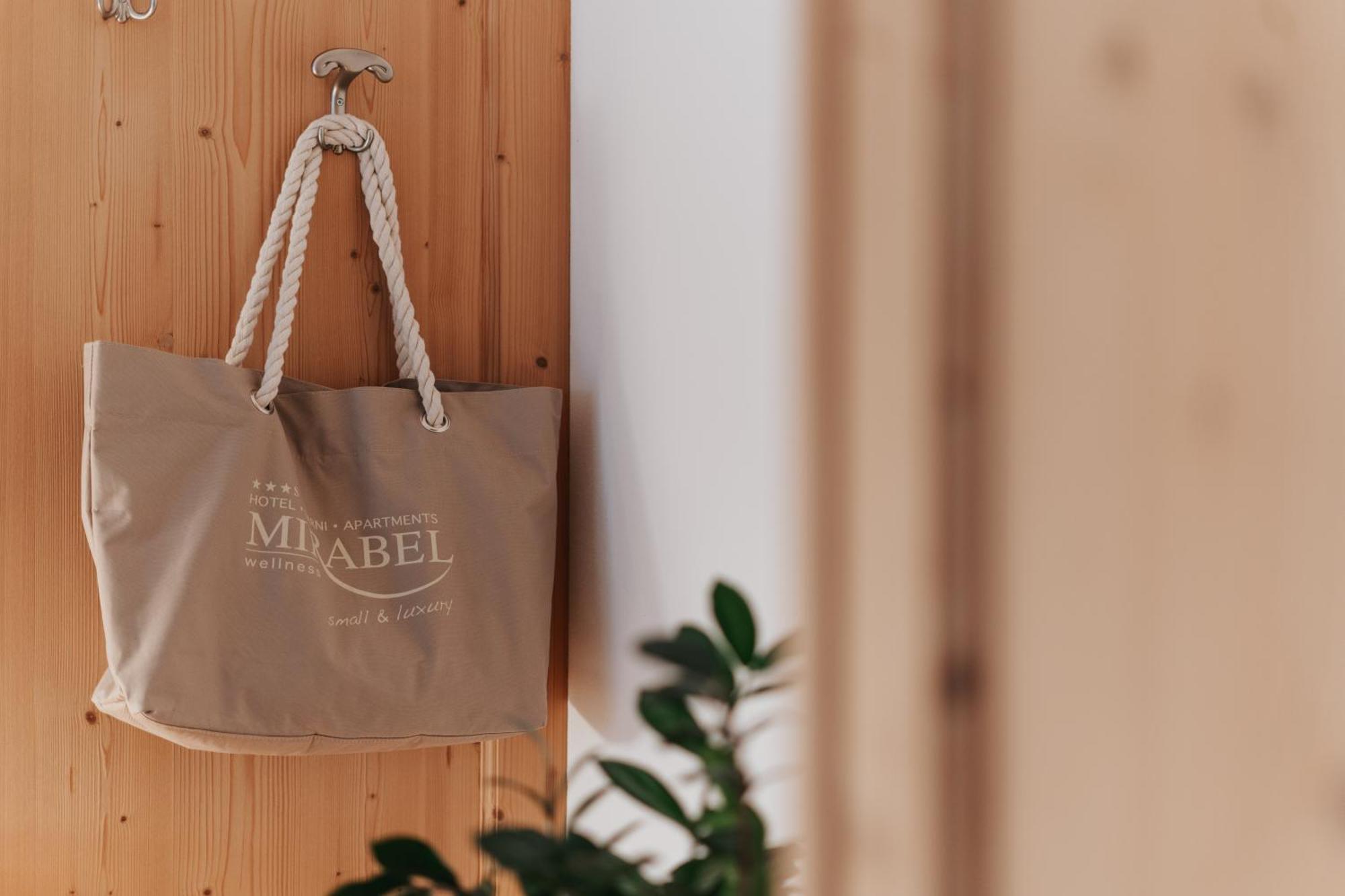B&B Hotel Mirabel Ortisei Kültér fotó