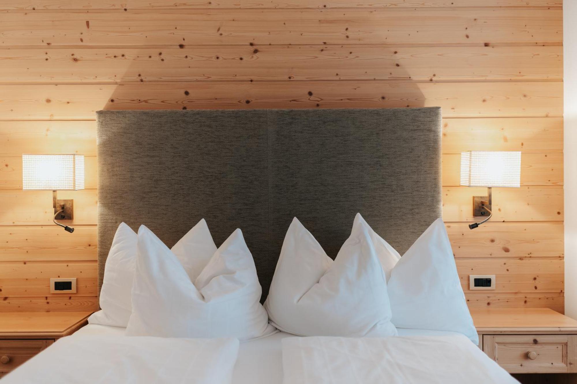 B&B Hotel Mirabel Ortisei Szoba fotó