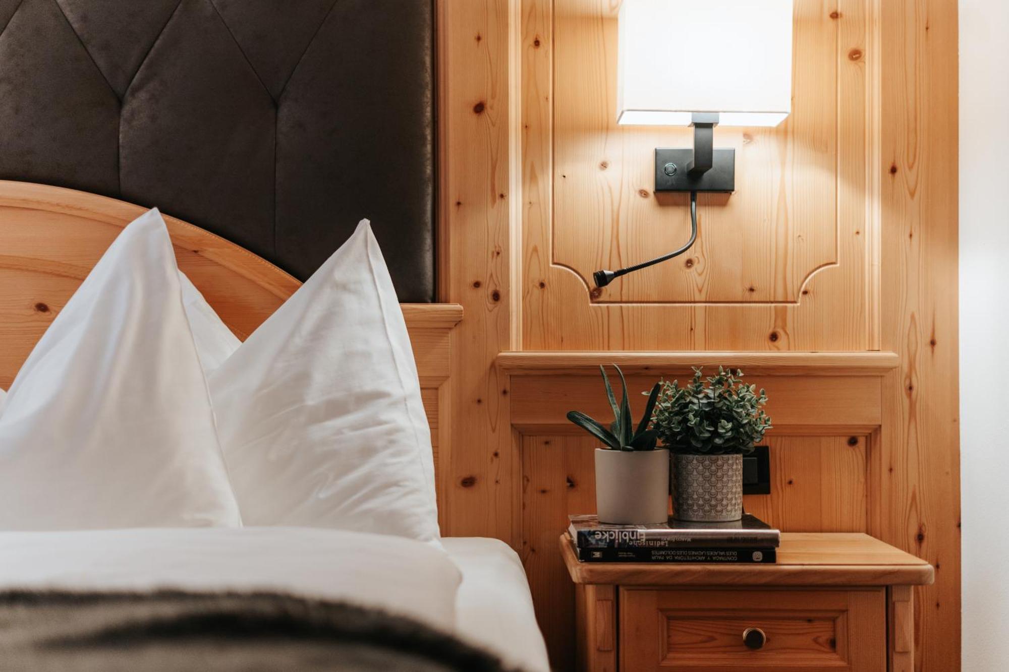 B&B Hotel Mirabel Ortisei Szoba fotó