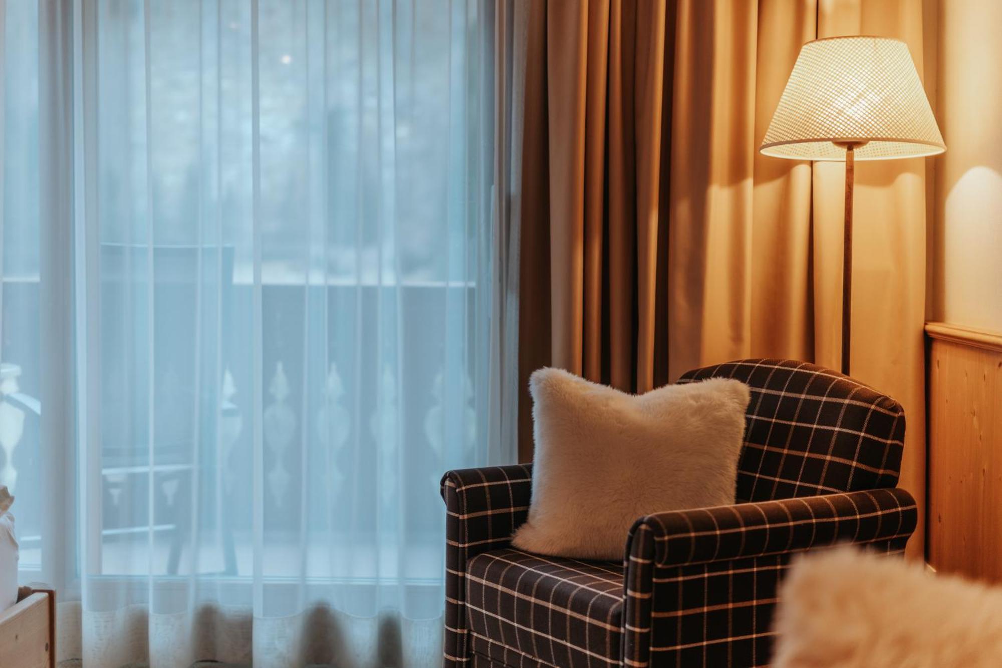B&B Hotel Mirabel Ortisei Szoba fotó